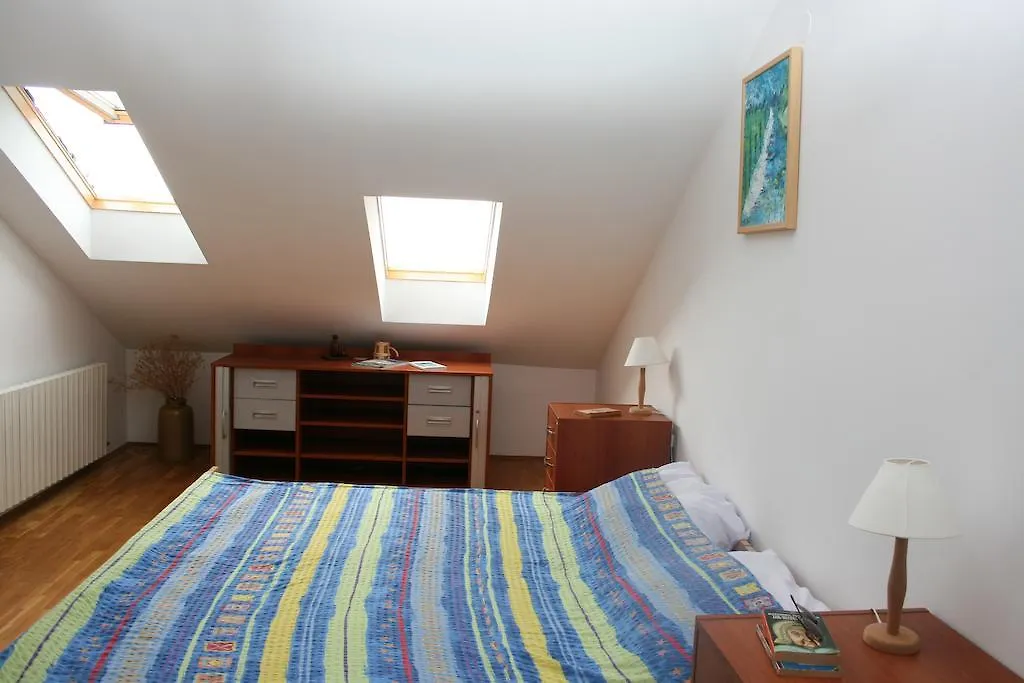 Apartments Lara Dramalj 0*,  Croatia