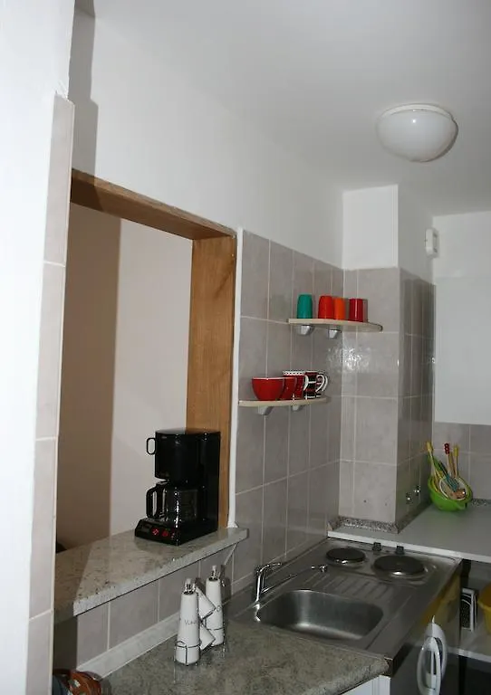Apartments Lara Dramalj