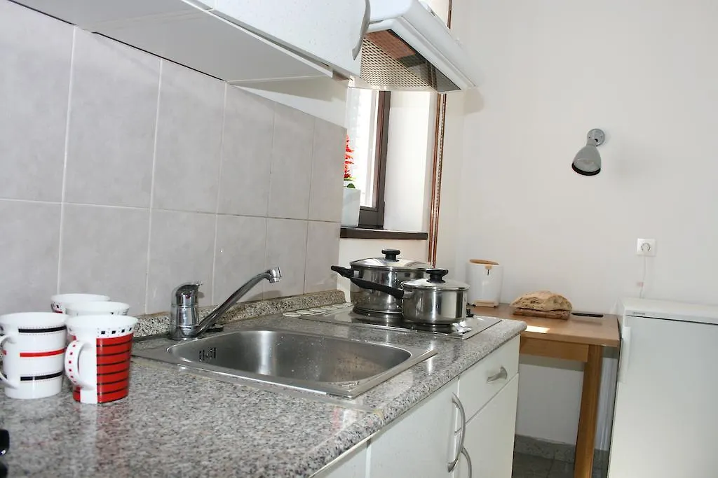 Apartments Lara Dramalj